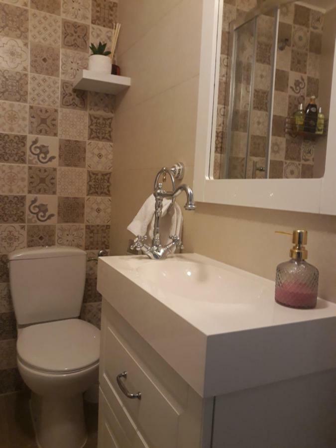Studio Apartment Angie Split Exterior foto